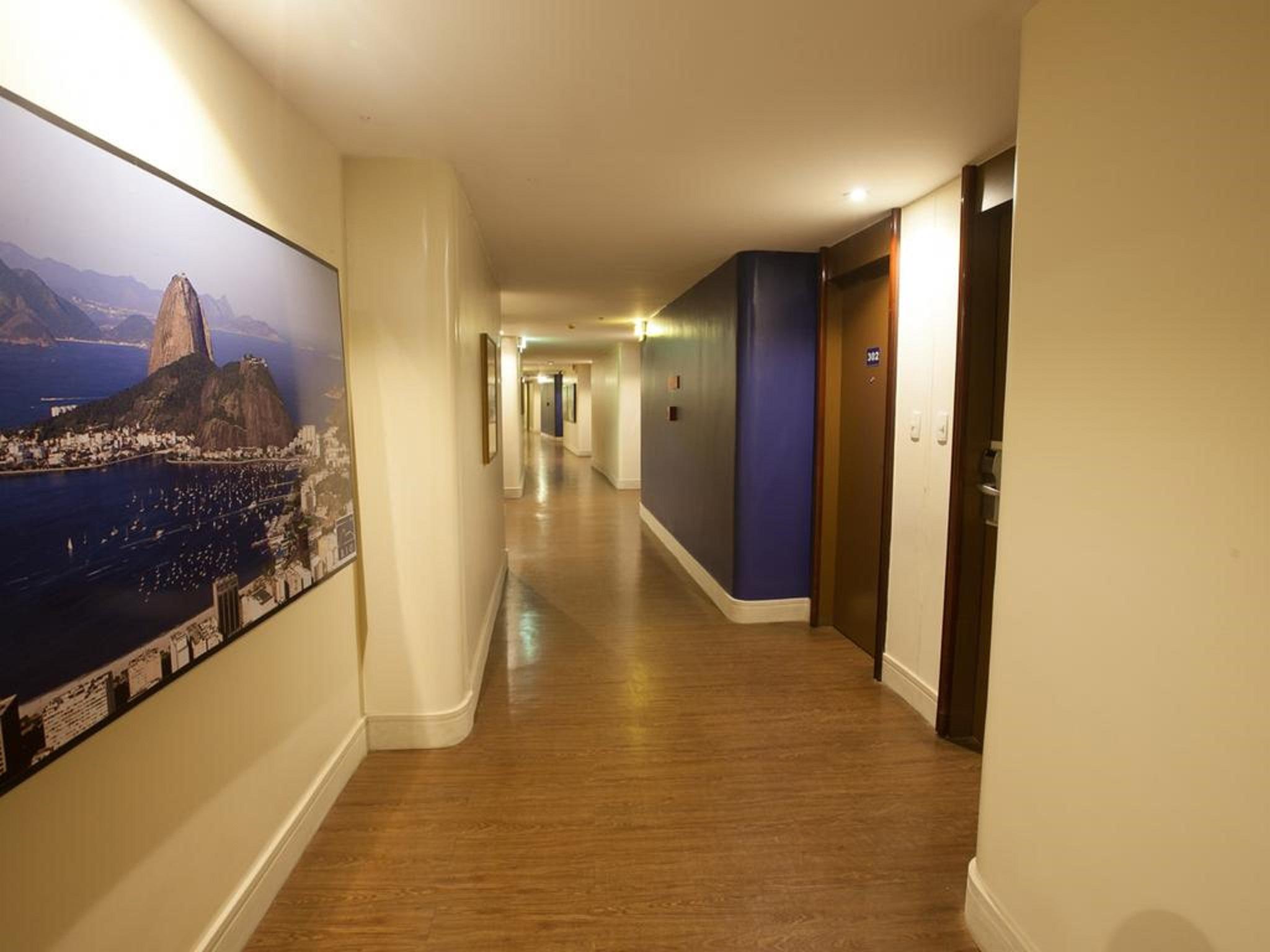 Hotel Rio Aeroporto Galeao 4*